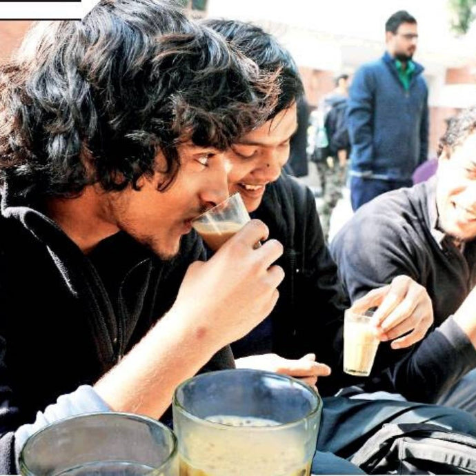 चाय और हम तुम बातें खूब शानदार होती,