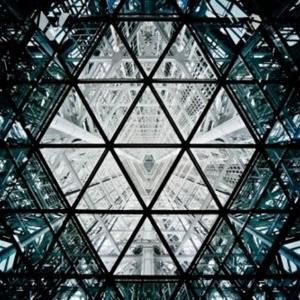 From shattered glass to a diamond