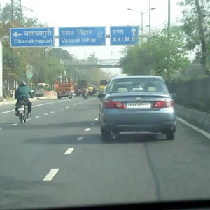 २स्ता यहाँ कहीं चलता नहीं है