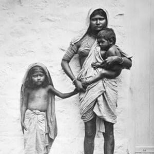 तस्वीरों ने कुछ यूँ हमारी कहानीं बयां कर दी,