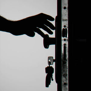 Love Knocks