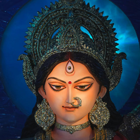 अबला अब गांडीव उठा